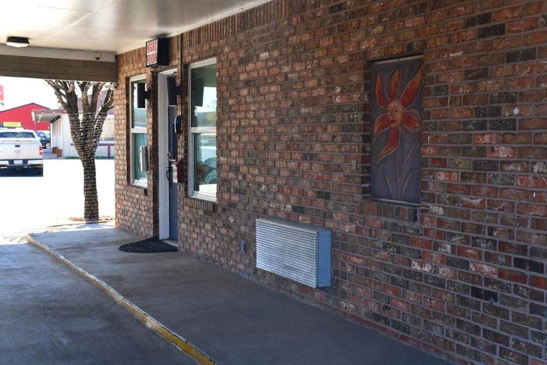 Lockhart Inn Exterior photo
